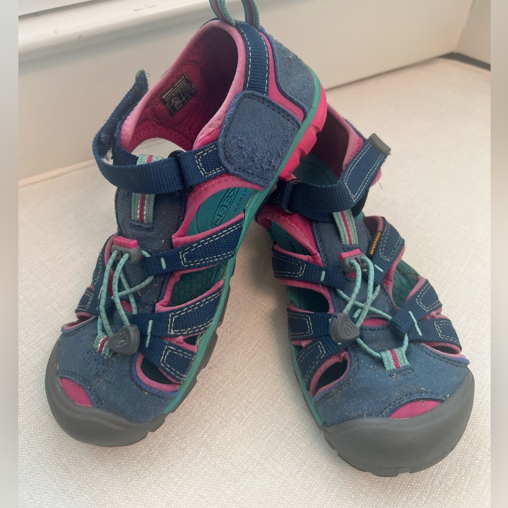 Keen Seacamp II Girls Waterproof Sandals